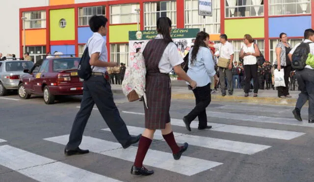 ¿Qué hacer si un colegio no acata la suspensión de clases en Lima?