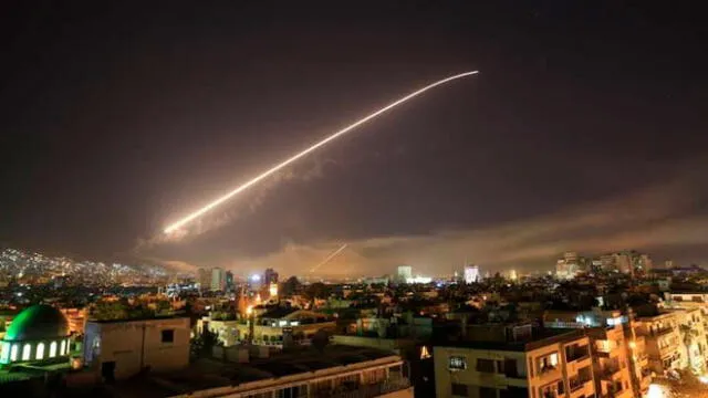 En abril de 2018, Estados Unidos junto a Francia y Reino Unido atacaron Siria. Foto: El País.