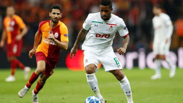 Con Jefferson Farfán, Lokomotiv venció 2-0 al Galatasaray por la Champions League [RESUMEN]