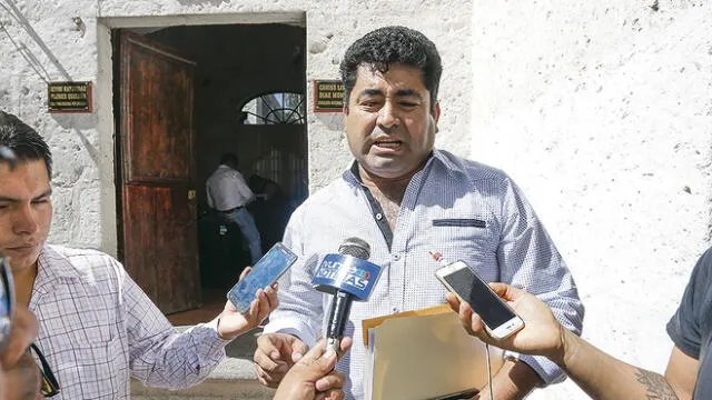 Arequipa: Consejero Neyra niega pacto con gestión de Cáceres Llica