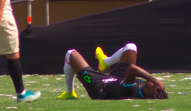 Carlos Ascues salió lesionado a los 15 minutos del clásico de la Liga 1 Movistar. | Foto: Gol Perú