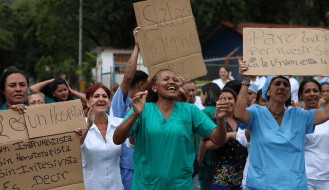 Maduro designó a nuevo ministro de Salud en medio de protestas de enfermeros [FOTOS] 