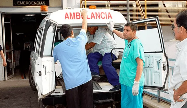 Dos serenos de Tumbes quedan gravemente heridos por choque con un camión 