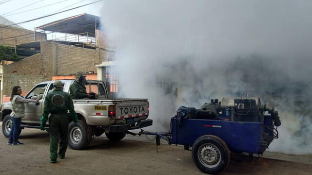 Según Minsa, durante el mes de abril se fumigó casi 900 viviendas en San Juan de Lurigancho