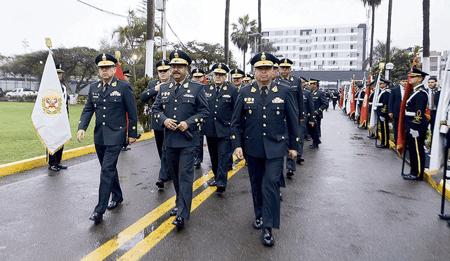 Asignan a 49 generales diversos cargos en la estructura de la PNP