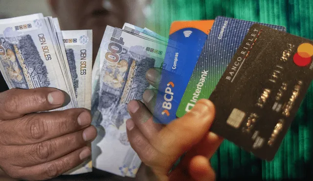 ¿Qué dicen los especialistas de sacar dinero en efectivo de las tarjetas de crédito? Foto: composición de Fabrizio Oviedo/La República