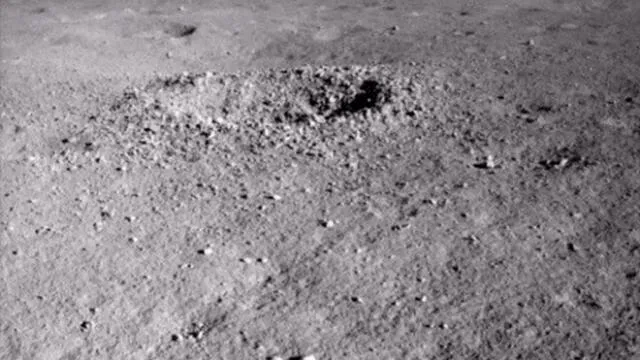 La sustancia estaba dentro de este cráter, en el lado oculto de la Luna. Foto: Diario de conducción Yutu 2.