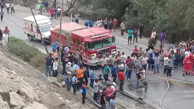 Carretera Central: al menos un muerto y siete heridos dejó triple choque [VIDEO]