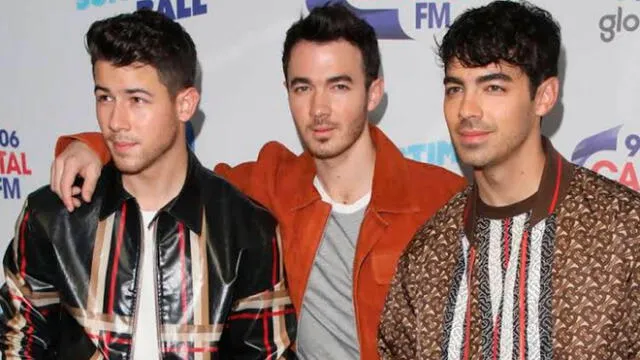 Jonas Brothers, Kardashian, Instagram