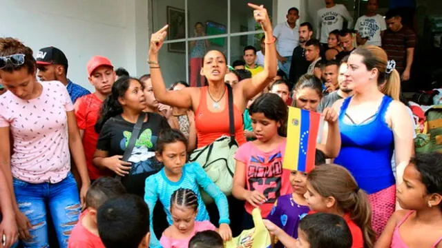 Militares venezolanos son expulsados del refugio de Colombia donde se alojaron