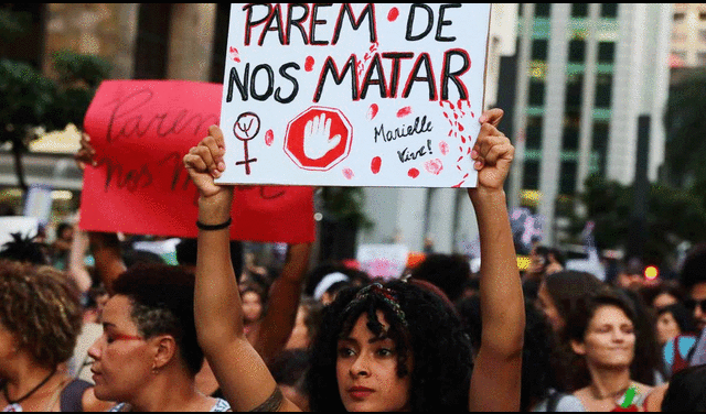 El principal sospechoso de este feminicidio sería la expareja de la mujer y padre de su menor hija. Foto: Folhapress