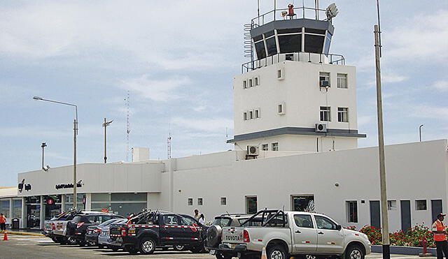 Gobierno regional pedirá a MTC equipamiento para aeropuerto de Huanchaco