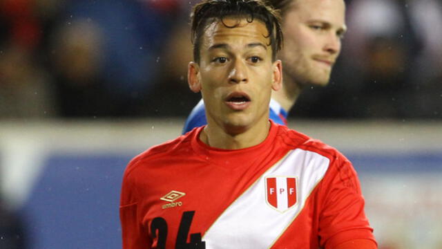 Cristian Benavente recibe mensaje de la Selección Peruana tras cambiar de club 