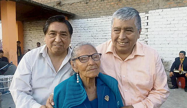 Díaz Asto. Julio, Luis y Alejandra. Una familia muy afectada. Foto: difusión
