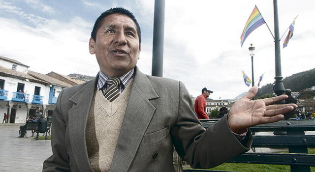 Dirigencia de Suter Cusco pide renuncia de directora regional de Educación 