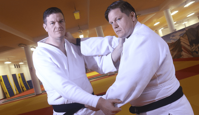 Carlos Zegarra sigue practicando judo junto a su hermano Juan.
