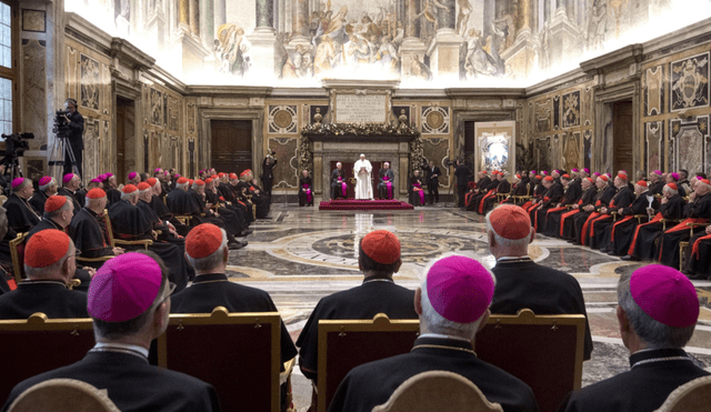 Las reformas del papa Francisco y reacciones en el Vaticano 