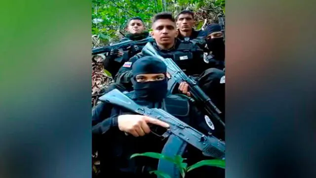 Cinco militares también se dirigieron hacia el pueblo venezolano: "Salgan a apoyarnos, que nosotros estaremos con ustedes deponiendo las armas de la dictadura para forjar la libertad". Foto: difusión