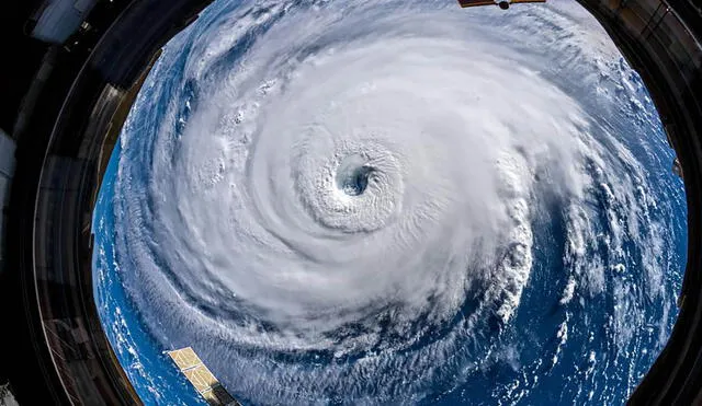 Máxima alerta en Estados Unidos: así se ve el huracán Florence desde el espacio [FOTOS Y VIDEO]