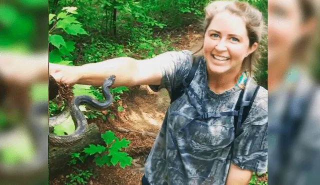 Facebook viral: chica intenta tomarse ‘selfie’ con letal serpiente, sin imaginar inesperada reacción del depredador