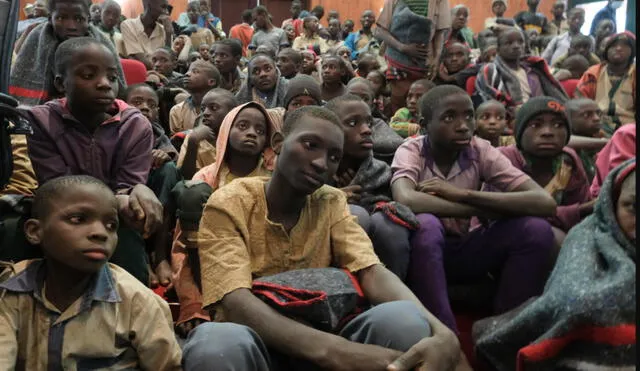 Hace una semana, otros 300 estudiantes fueron secuestrados por el grupo yihadista Boko Haram. Foto: EFE