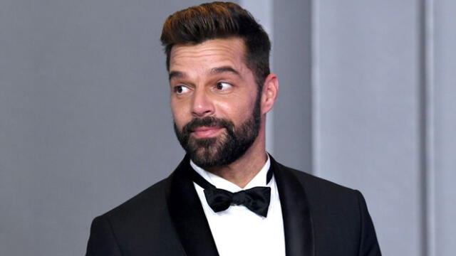 Ricky Martin impacta a fans con video subido de tono