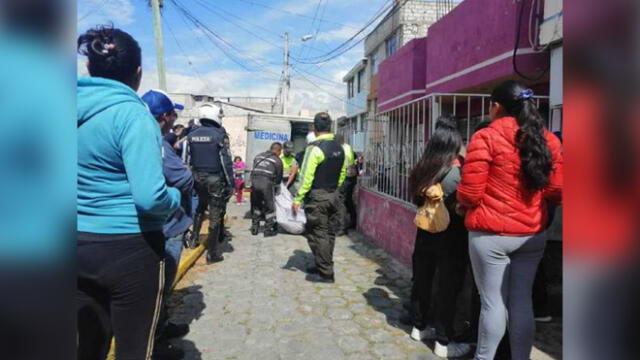 La pareja murió al caer desde una terraza en Quito, Ecuador. Foto: El Universo