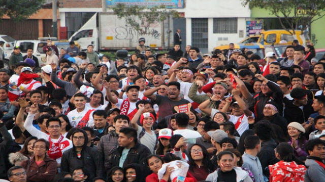 Instalarán pantalla gigante para el partido Perú vs Colombia