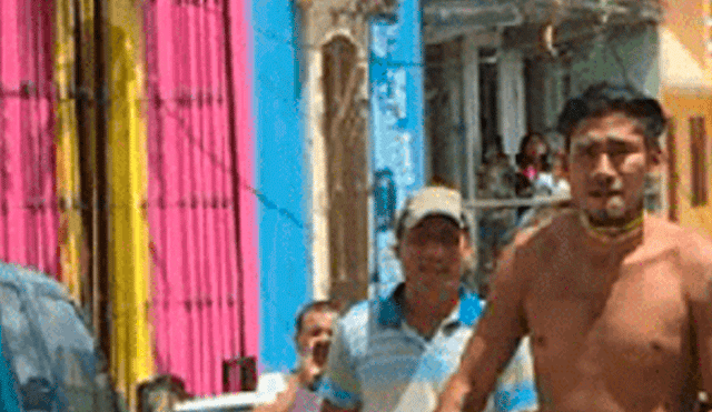 México: robó un celular, lo capturaron y obligaron a caminar desnudo [FOTO]