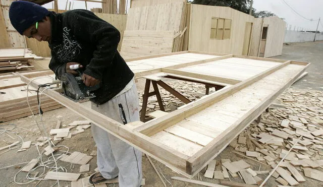 PPK anuncia instalación de 12 mil casas prefabricadas para damnificados del país