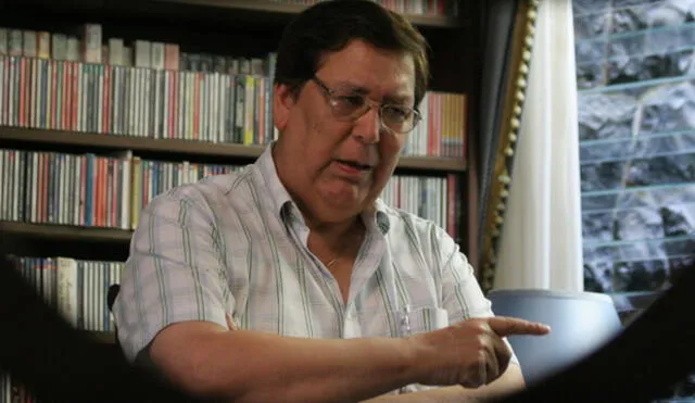 Bernales asegura que Humala presionó para saber qué oficiales votaron por Keiko