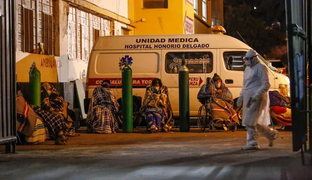 Incremento de pacientes con coronavirus, llevó a un colapso temporal a hospital Honorio Delgado en Arequipa.