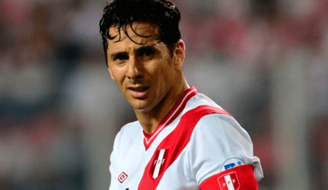 Claudio Pizarro preocupado por futbolistas peruanos que no emigran. (FOTO: Difusión).