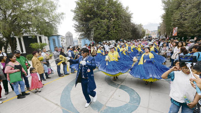 Con intervención artística de morenada se recordó día de Todos los Santos en Arequipa [VIDEO]