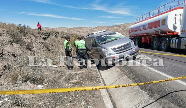 Tres de los ocupantes de la van perecieron en el accidente de tránsito. Foto: Abad Ventura / La República