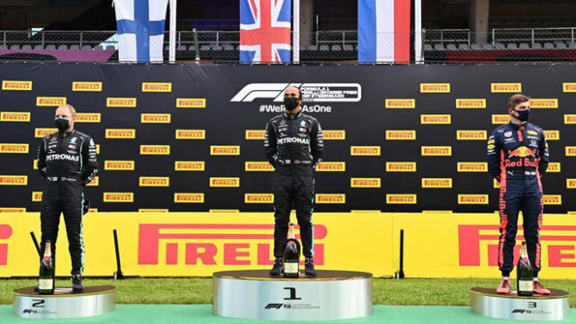 Lewis Hamilton y Valtteri Bottas fueron los ganadores del equipo Mercedes. Foto: AFP.