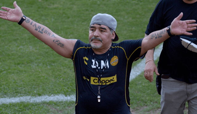 Impiden mudanza de Diego Maradona a exclusiva zona de México