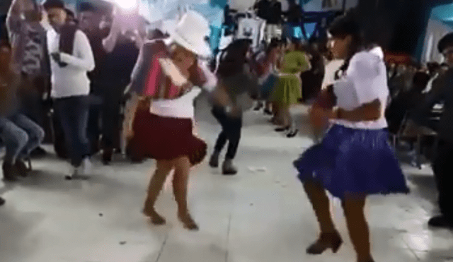 Facebook viral: mujeres en polleras bailan un versus de 'Chezidon' y son sensación en las redes