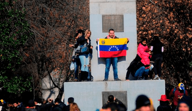 Chile podría aprobar visa residencial temporal para venezolanos 