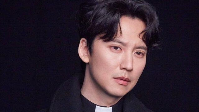 Kim Nan Gil protagonizó el drama de crímenes "The Fiery Priest" en el 2019.