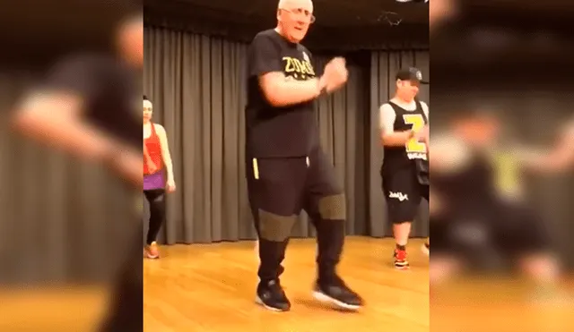 En Facebook, un anciano demostró que su edad no es impedimento para cumplir su sueño y bailó reggaetón.