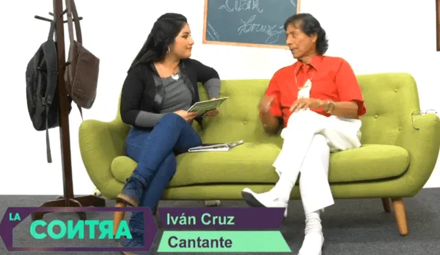 La Contra: Paula Elizalde entrevista al bolerista Iván Cruz