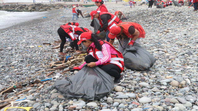 Callao: más de 300 vecinos realizan limpieza de playas