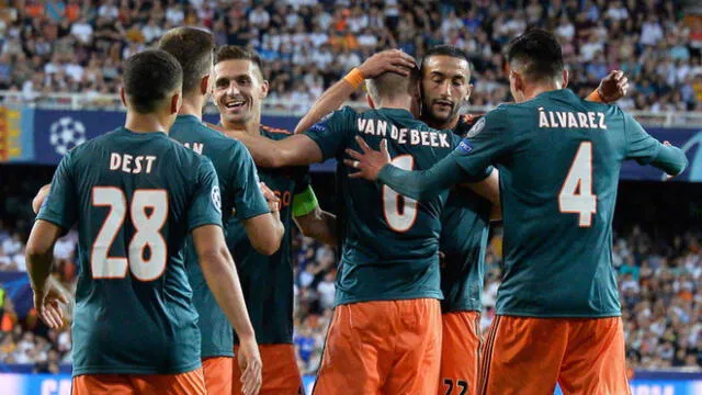 El equipo holandés sumó su segundo triunfo consecutivo por la fase de grupos de la Champions League.