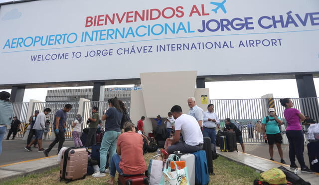 Gobierno retornó a primer grupo de peruanos varados en el extranjero