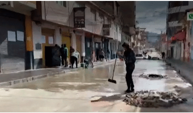 Sociedad civil de Andahuaylas inició limpieza de calles. Foto: captura de TV Perú