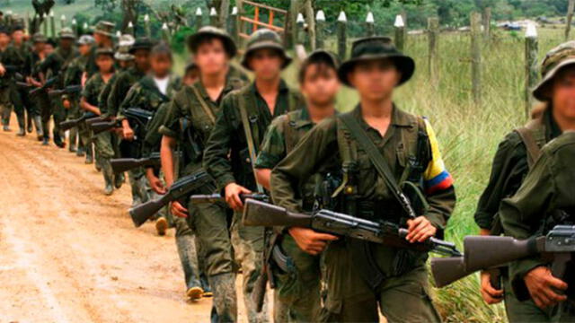 Niños reclutados por las FARC. Foto: Semana