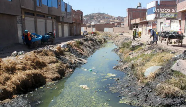 Contaminación de ríos en Puno