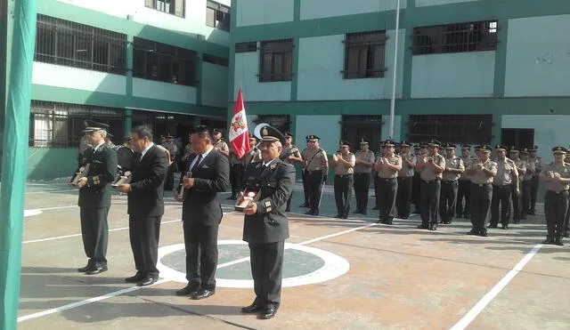 Destacan sacrificada labor de 4 policías que pasan al retiro por tiempo de servicio