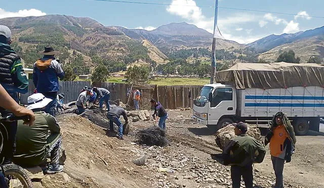 cerradas. Durante más de una semana vias fueron tomadas.